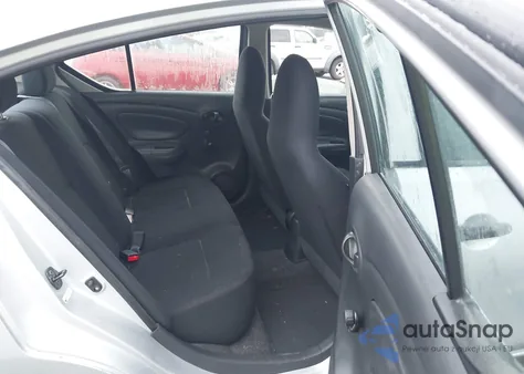 2013 Nissan Versa 1.6 S из США, поврежденный, VIN 3N1CN7AP3DL845875